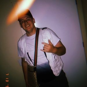 Meet your Posher, Isaac